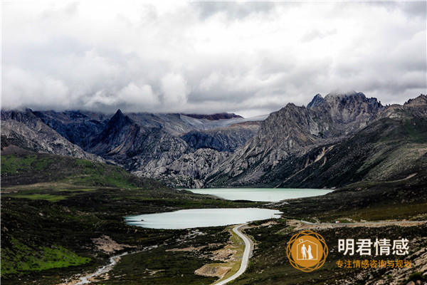 大气的女人给人的感觉,和男人相处不会让他们很累