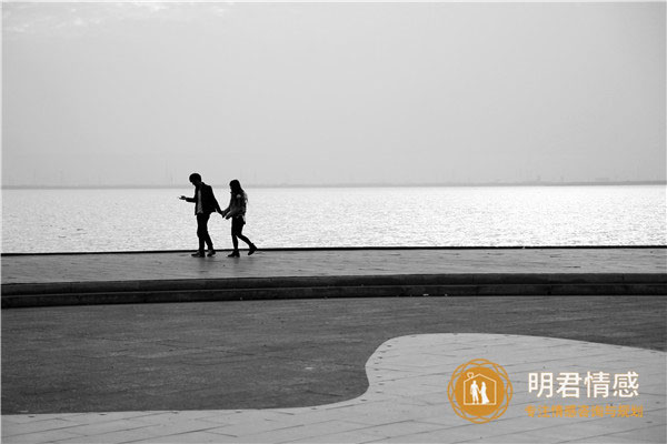 离了婚和前夫怎么相处对孩子好,为了孩子请学会掌握分寸