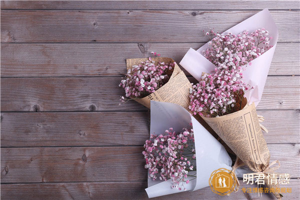 夫妻之间该有什么样的婚姻,相互尊重地位平等