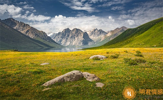 形容看到山水美景心情的句子简短